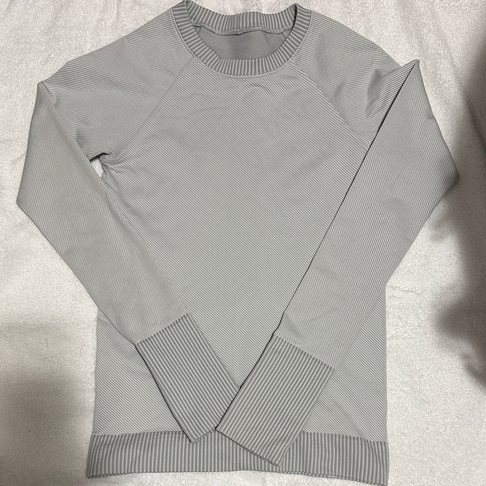 Lululemon restless pullover 2